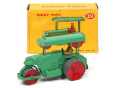 DINKY TOYS (GB) (1)