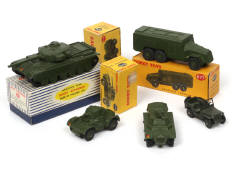 DINKY TOYS (GB) (5)