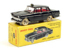 DINKY TOYS FRANCE (1)