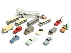 DINKY TOYS (15)