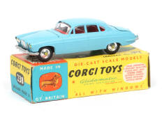 CORGI TOYS (GB) (1)