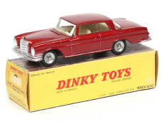 DINKY TOYS (FRANCE) (1)