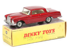 DINKY TOYS (FRANCE) (1)