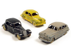 DINKY TOYS (FRANCE) (3)