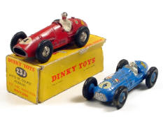 DINKY TOYS (FRANCE) (2)