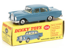 DINKY TOYS (GB) (1)