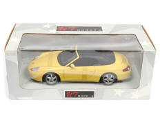 UT MODELS (HONG KONG) (1)