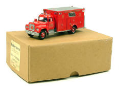 HOBBY TOWN (USA) (1)