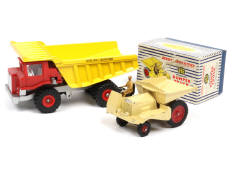 DINKY TOYS (GB) (2)