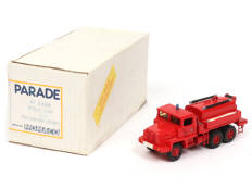 PARADE (FRANCE) (1)
