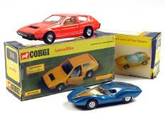 CORGI TOYS (GB) (2)
