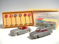 DINKY TOYS (FRANCE) (3)