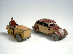 DINKY TOYS (FRANCE) (2)