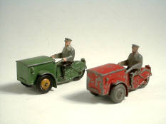 DINKY TOYS (FRANCE) (2)