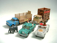 CORGI TOYS (GB) (4)
