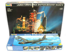REVELL (USA) (2)