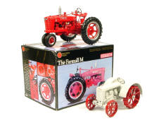 ERTL (USA) (2)
