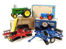 ERTL (USA) (4)