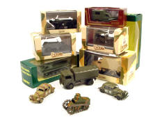 VICTORIA & DIVERS (10)