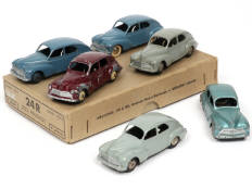 DINKY TOYS (FRANCE) (7)