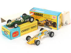 CORGI TOYS (GB) (2)