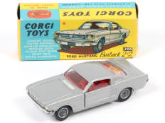 CORGI TOYS (GB) (1)