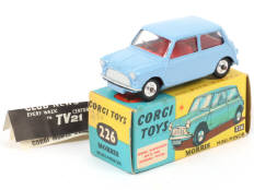 CORGI TOYS (GB) (1)