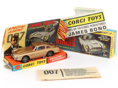 CORGI TOYS (GB) (1)