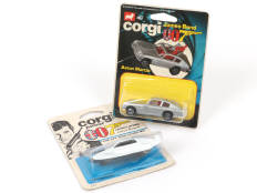 CORGI TOYS (GB) (2)
