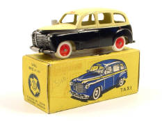 C.I.J. (FRANCE) (1)
