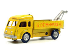 C.I.J. (FRANCE) (1)