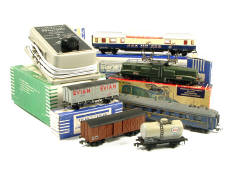 HORNBY 'HO' (7)