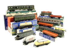 HORNBY 'HO' (13)