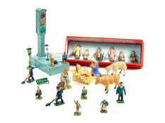 FIGURINES DIVERS (25)