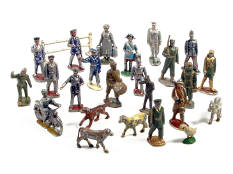 FIGURINES DIVERS (25)