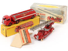 DINKY TOYS (FRANCE) (2)