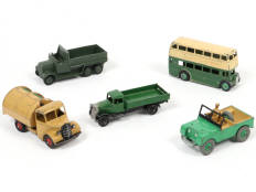 DINKY TOYS (GB) (5)