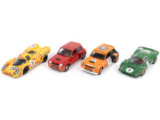 UNIVERSAL HOBBIES (CHINE) (4)