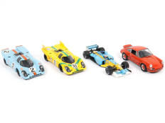 UNIVERSAL HOBBIES (CHINE) (4)
