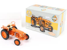 UNIVERSAL HOBBIES (CHINE) (1)