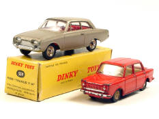 DINKY TOYS (FRANCE) (2)