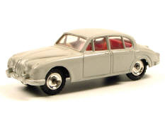 DINKY TOYS GB (1)
