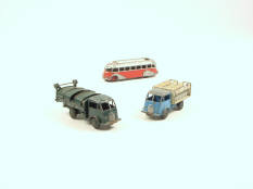 DINKY TOYS (FRANCE) (3)