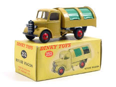 DINKY TOYS GB (1)