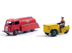 DINKY TOYS (FRANCE) (2)