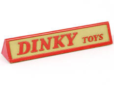 DINKY TOYS (FRANCE) (1)