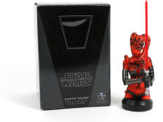 SIDESHOW COLLECTIBLES (USA) (1)