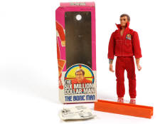 KENNER PRODUCTS (USA) (1)