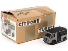 MH MODELS (PAYS-BAS) (1)