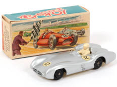 CRESCENT TOY (GB) (1)